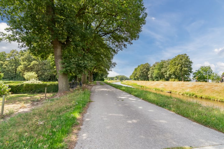 Bekijk foto 107 van Verl Hoogeveense Vaart 165