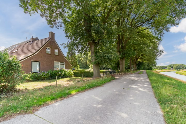 Bekijk foto 105 van Verl Hoogeveense Vaart 165