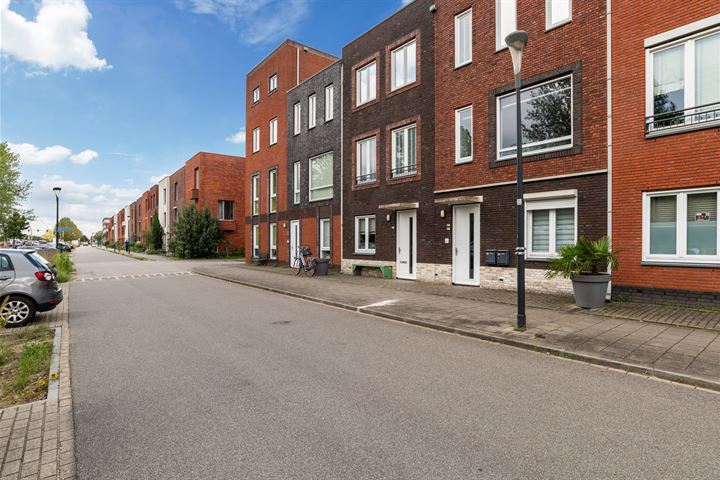 Bekijk foto 29 van Andalusiëstraat 136