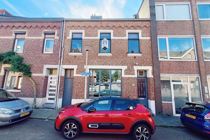 Bekijk foto 1 van Nullanderstraat 71