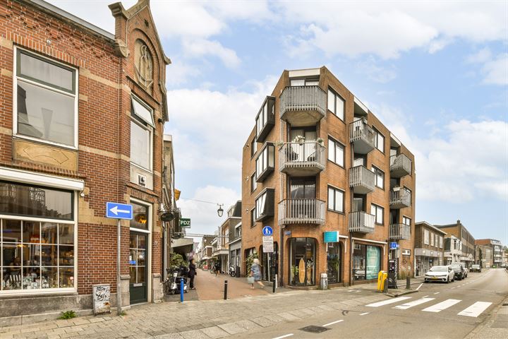 Bekijk foto 1 van Koningstraat 77-H