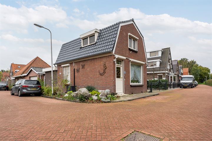 Bekijk foto 2 van Groene Kruisstraat 9