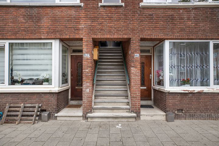 Bekijk foto 5 van Flakkeesestraat 123-B