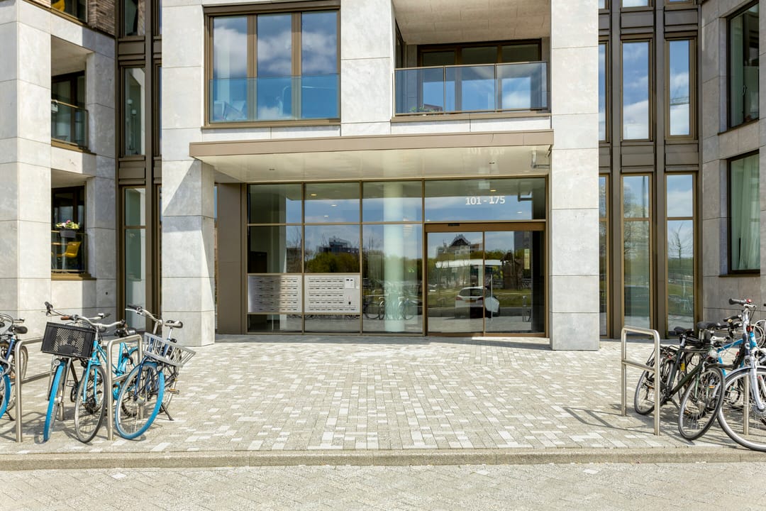 Photo 3 of Holland Park