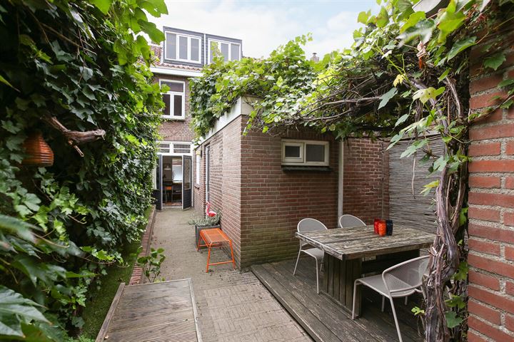 Bekijk foto 33 van Bisschop van de Venstraat 20