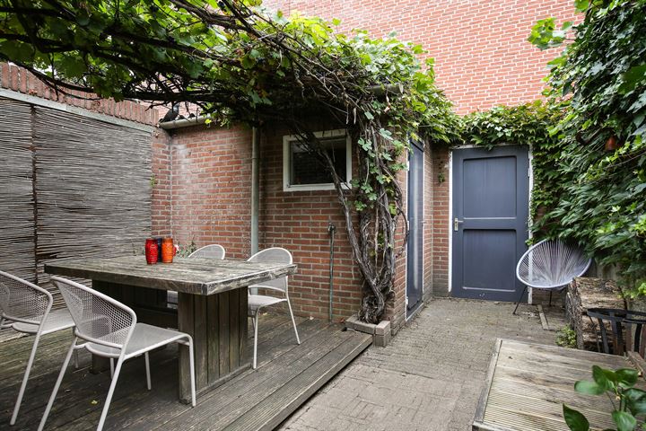 Bekijk foto 35 van Bisschop van de Venstraat 20