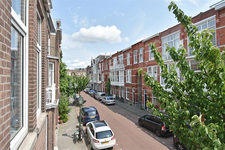 View photo 7 of Snelliusstraat 15