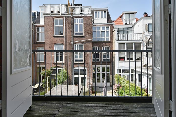 View photo 24 of Snelliusstraat 15