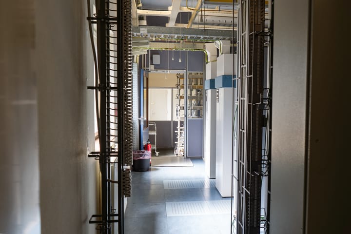 Photo 27 of Nieuw-Loosdrechtsedijk 7