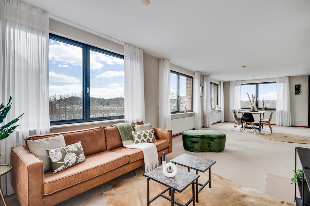 Foto 11 van Bellefroidlunet 52-E