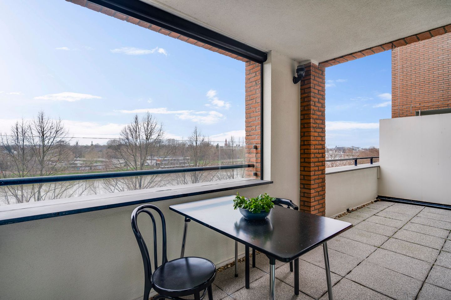 Foto 19 van Bellefroidlunet 52-E