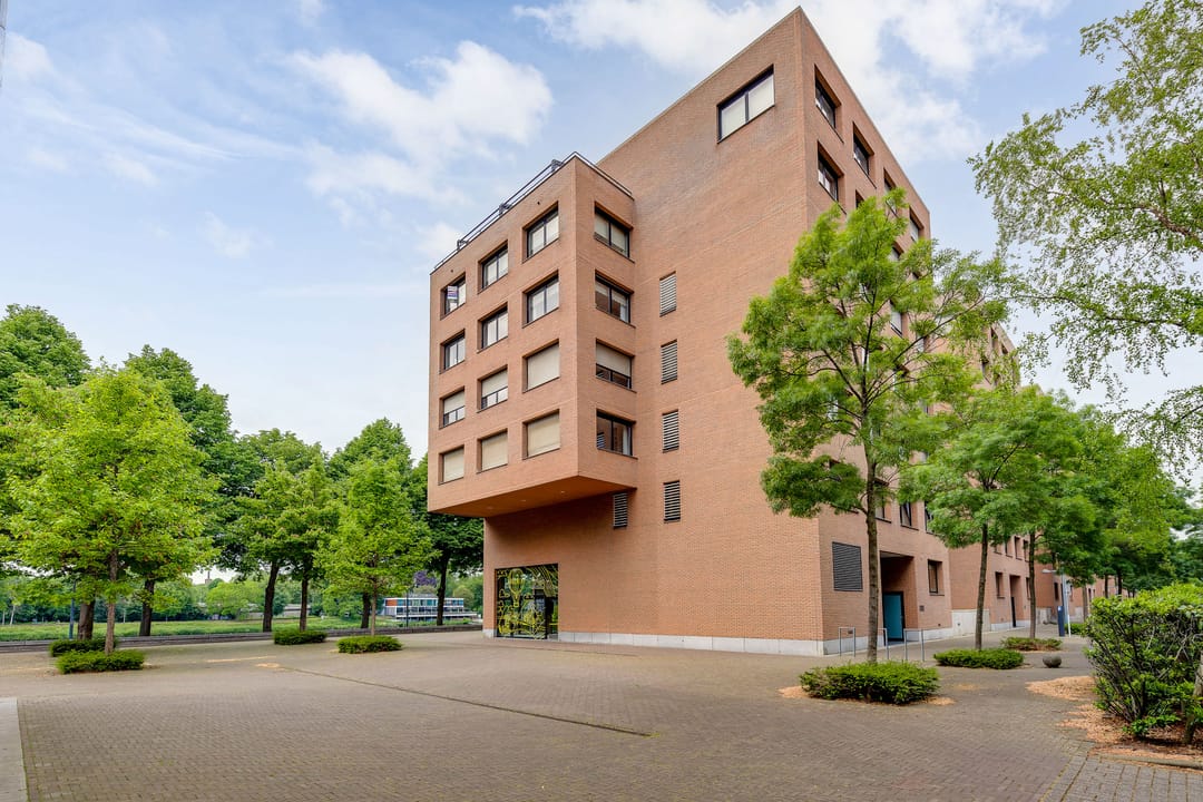 Foto 31 van Bellefroidlunet 52-E