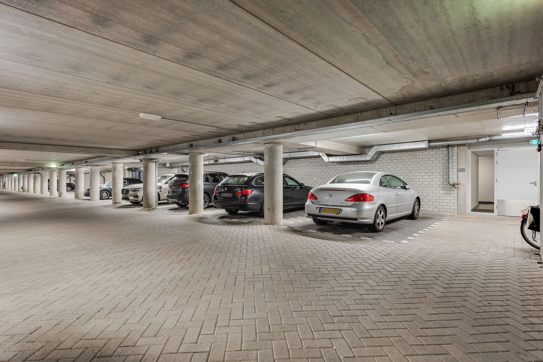 Foto 30 van Bellefroidlunet 52-E