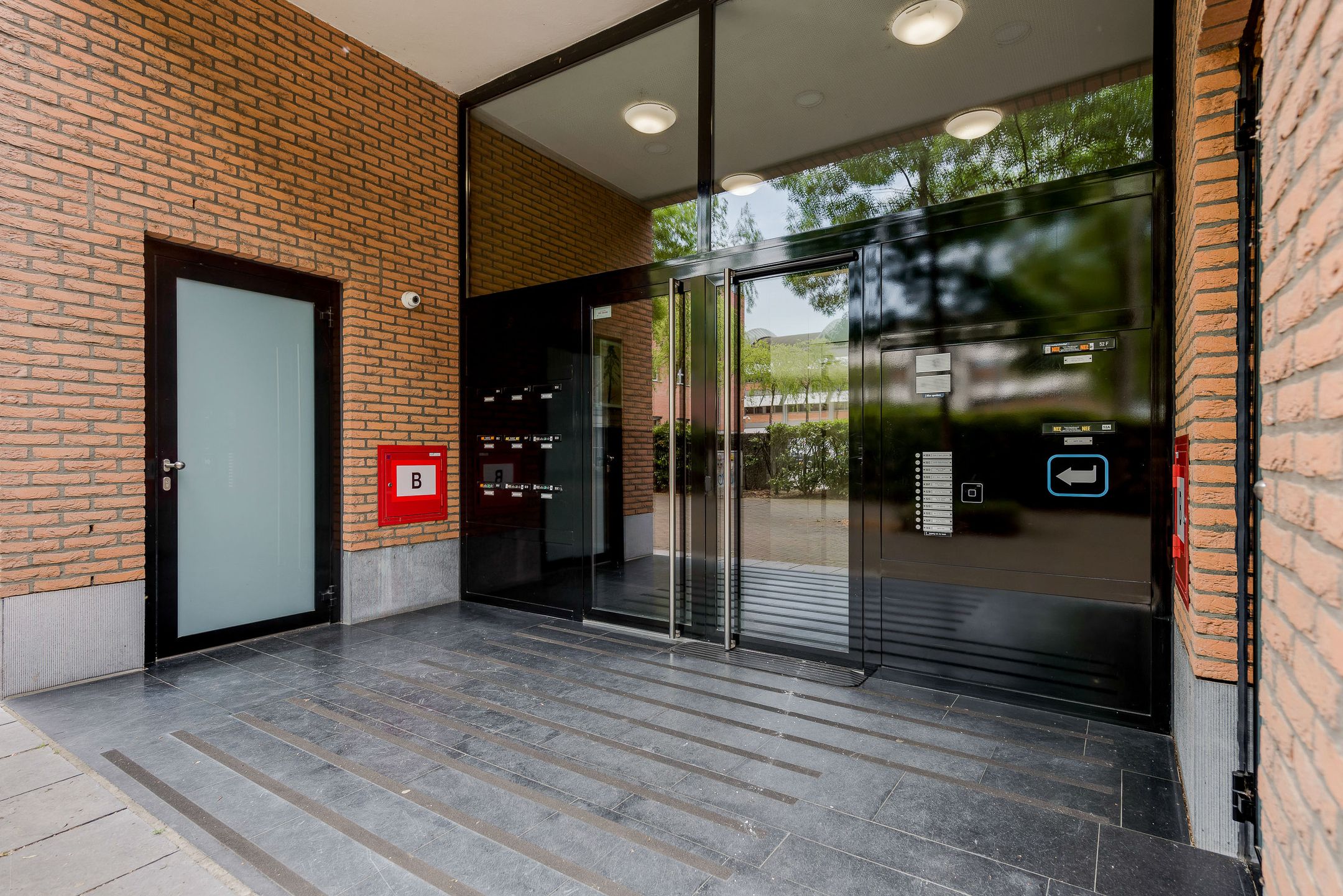 Foto 33 van Bellefroidlunet 52-E