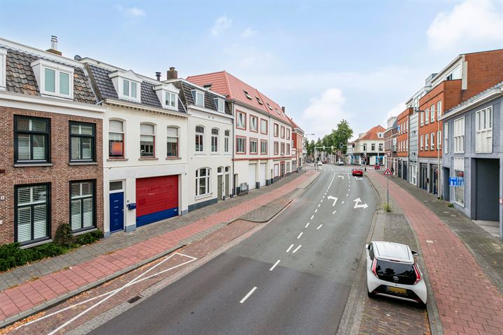 Bekijk foto 7 van Auvergnestraat 8