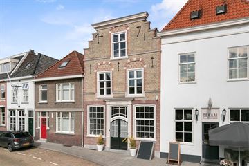 Koopwoningen Bergen Op Zoom - Huizen Te Koop In Bergen Op Zoom [Funda]