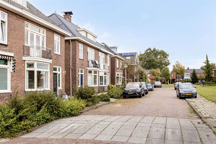 Bekijk foto 5 van Jacob Obrechtstraat 21