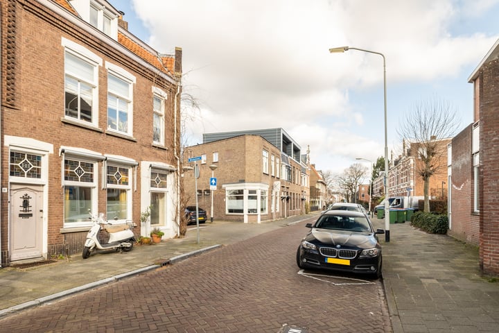 Bekijk foto 31 van Dillenburgstraat 19