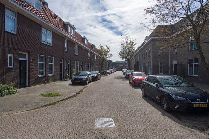 View photo 40 of Gerard de Bondtstraat 30