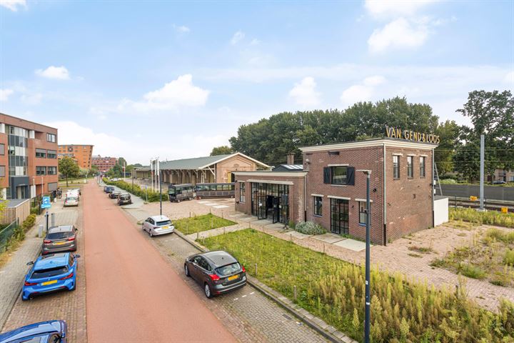 Binnen Parallelweg 4, Helmond