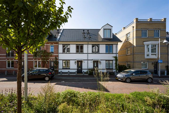 Bekijk foto 1 van Fort Aalsmeerstraat 14