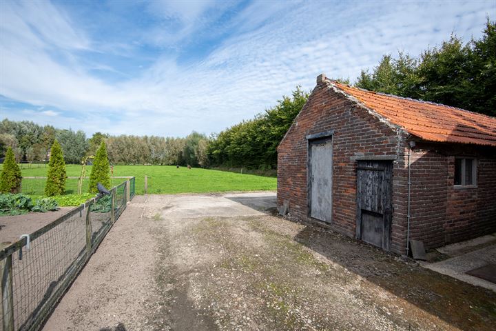 Bekijk foto 36 van Laakweg 108