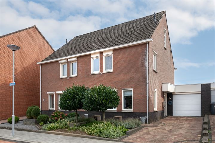 Bekijk foto 1 van Groenstraat 80