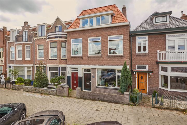 Bekijk foto 1 van Huygensstraat 10-RD