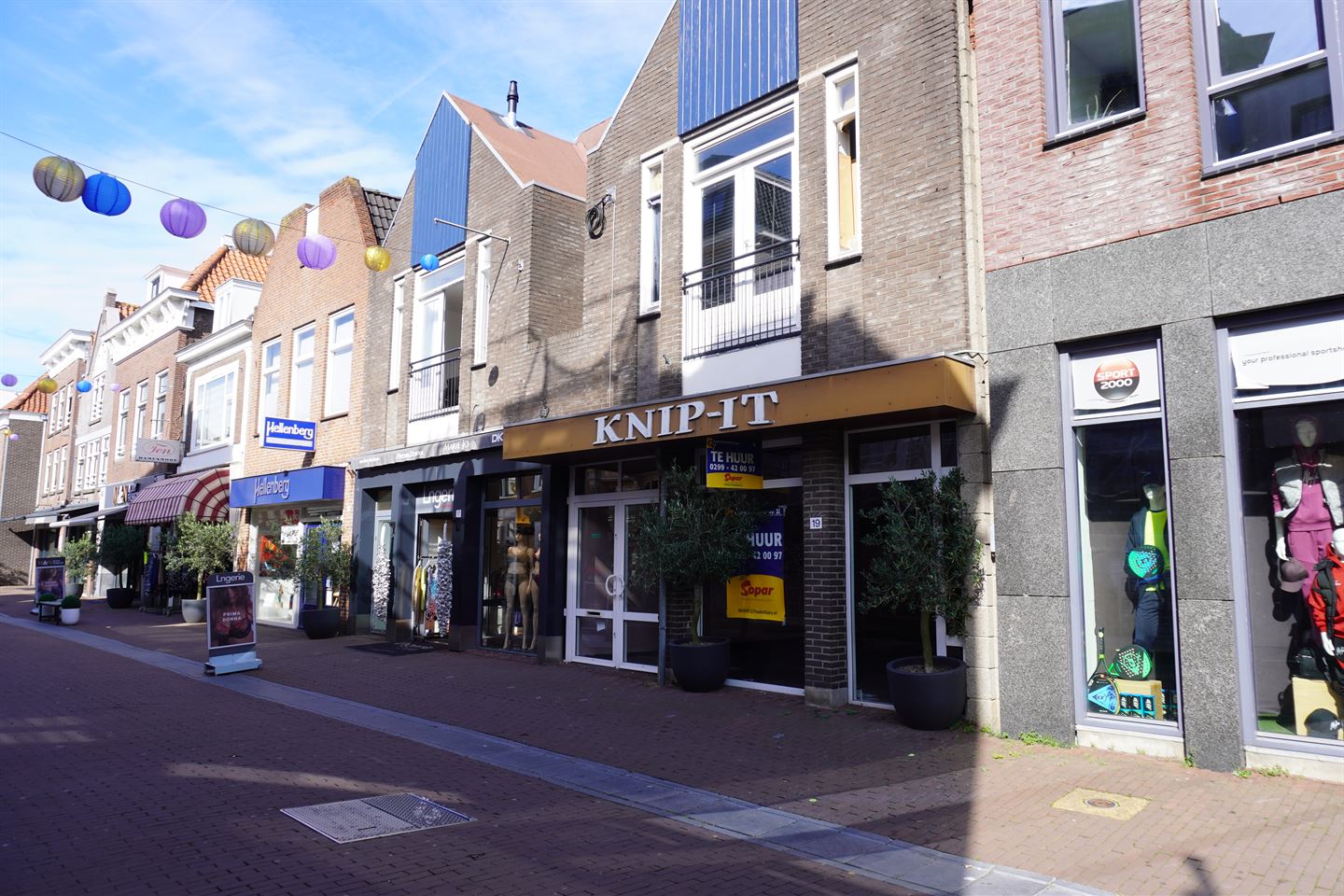 Bekijk foto 1 van Dubbele buurt 19