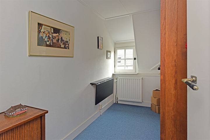 View photo 21 of Dokter Hermansstraat 30