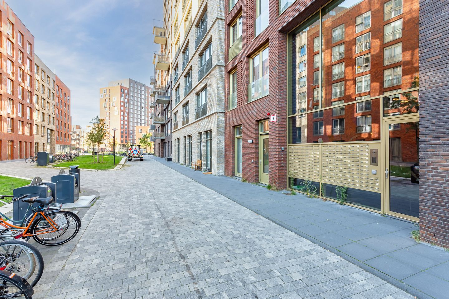 Foto 5 van Yours - Callisto