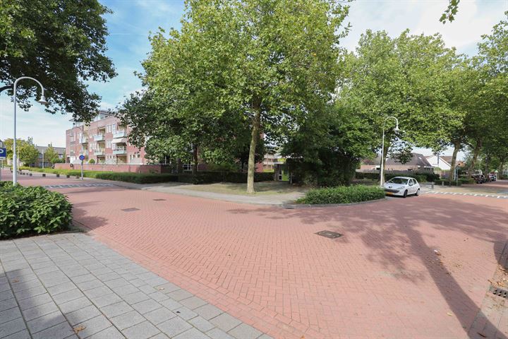 Bekijk foto 47 van Molenstraat 48