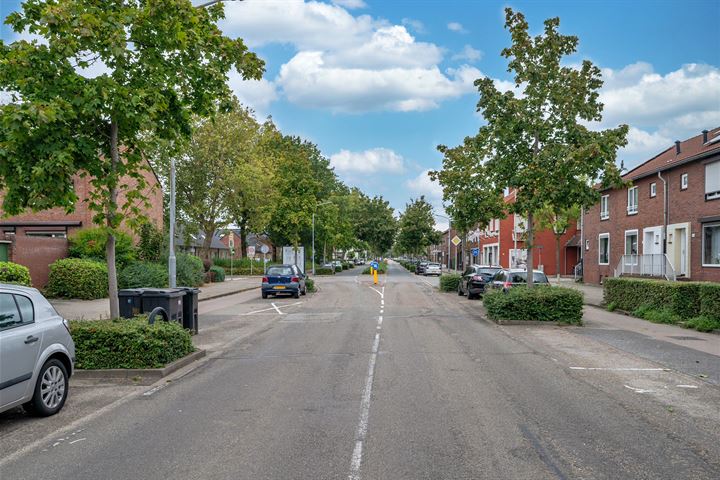 Bekijk foto 38 van Veldenseweg 100