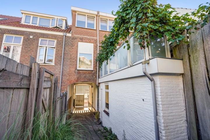 Bekijk foto 50 van Wassenaarsestraat 154-156