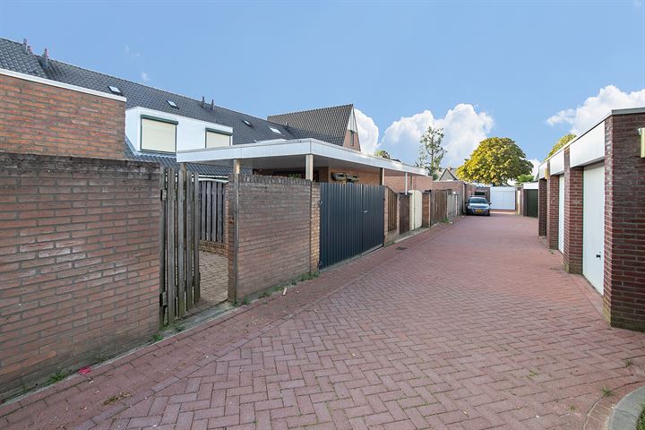 Bekijk foto 93 van Oranjestraat 41