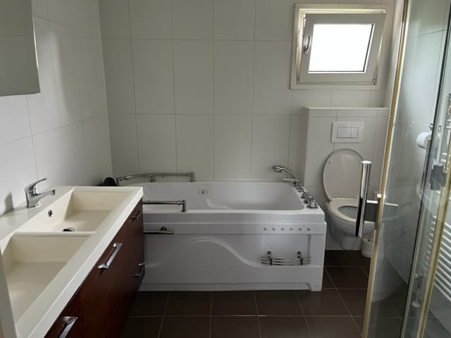 Foto 5 van Hommelweg 2-169