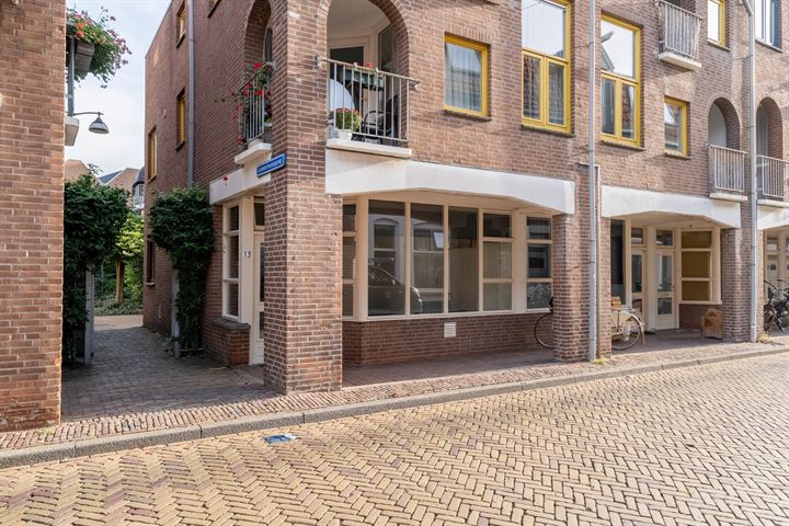 Bekijk foto 2 van Nieuwstraat 13