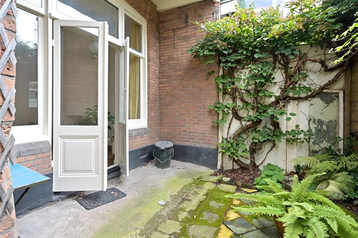 Bekijk foto 3 van Teijlerstraat 21