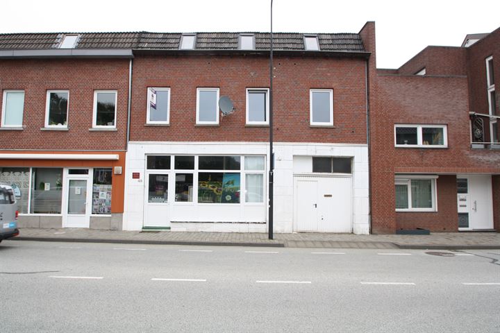 Bekijk foto 1 van Veldhofstraat 45