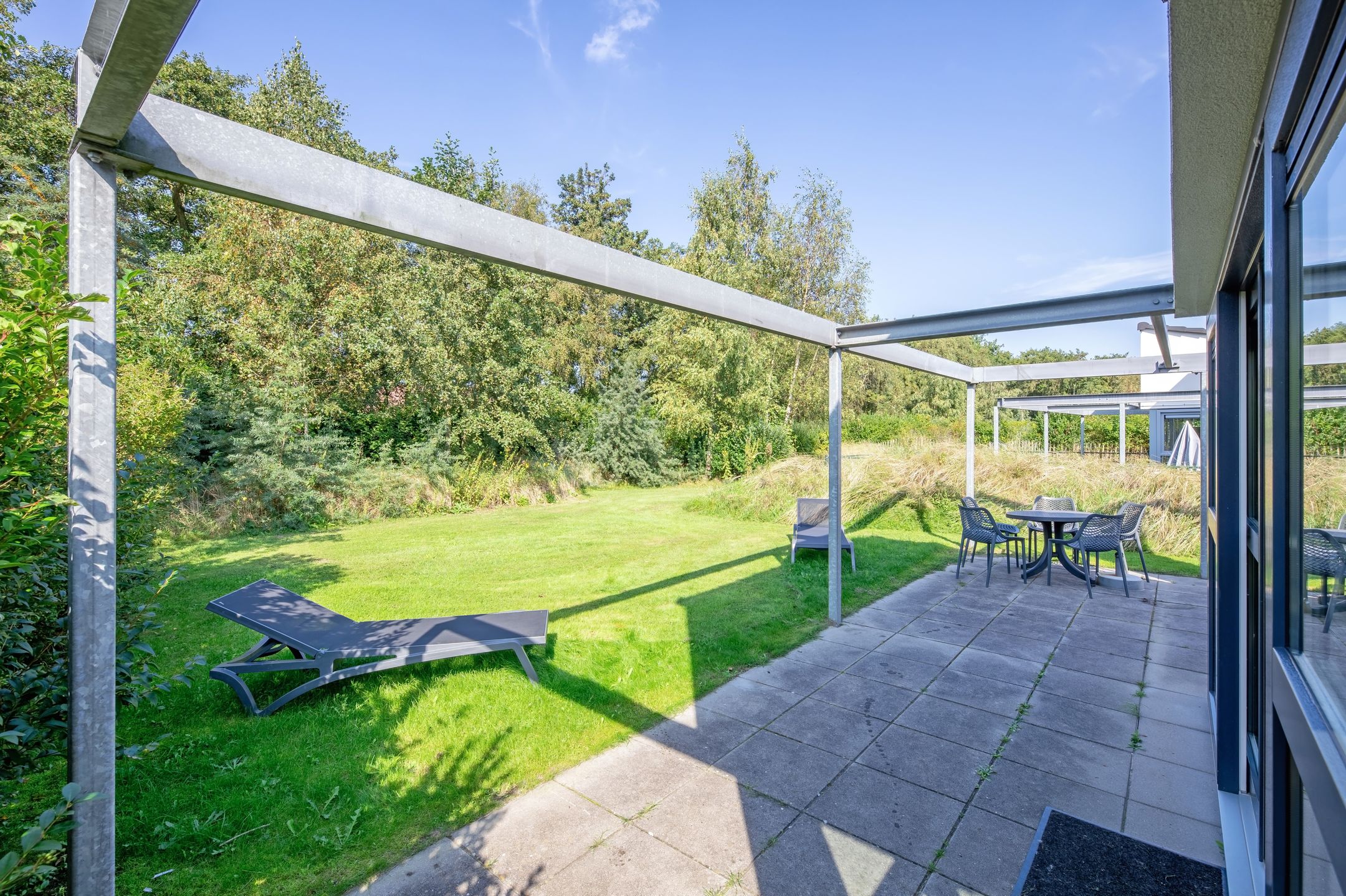 2-bedroom freehold villa in De Koog — photo 3 of 5