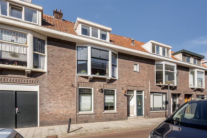 Bekijk foto 1 van van Riebeeckstraat 78