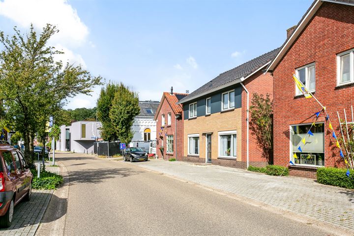 Bekijk foto 32 van Grotestraat 25