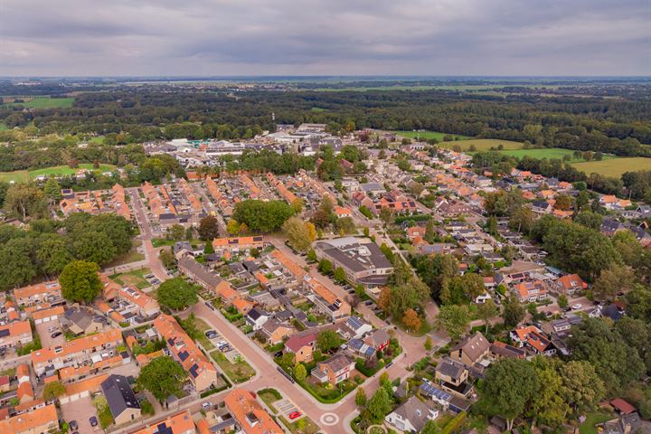 Bekijk foto 3 van Parkweg 50