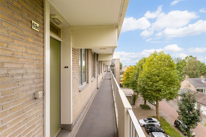 Bekijk foto 10 van Doornenburgstraat 69-D