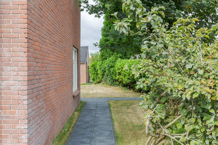 Bekijk foto 32 van Zwartehofslaan 39