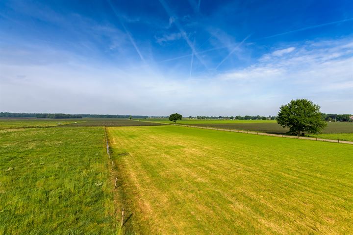 Bekijk foto 4 van Wittekruisweg 16