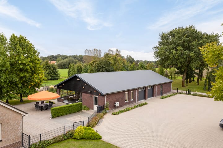 Photo 27 of Roosendaalsebaan 5