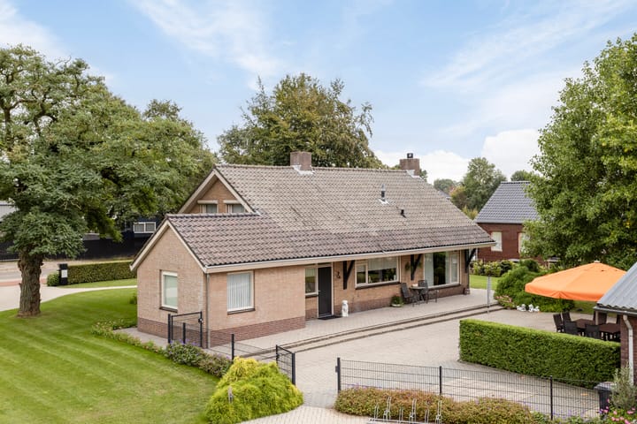 Photo 24 of Roosendaalsebaan 5