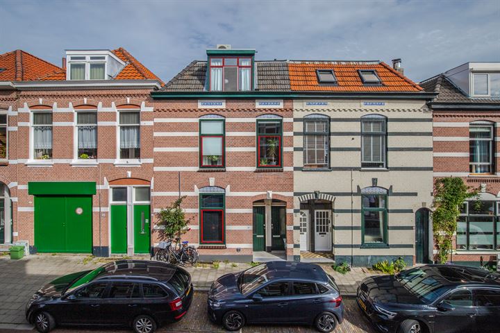 Bekijk foto 1 van Leoninusstraat 24