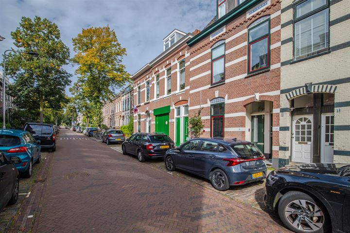 Bekijk foto 4 van Leoninusstraat 24